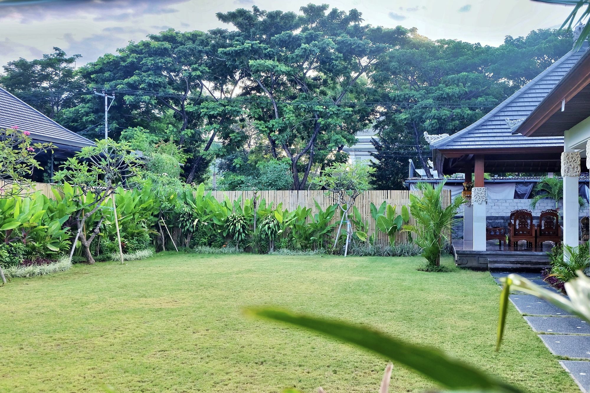 Mahana Living Denpasar  Luaran gambar
