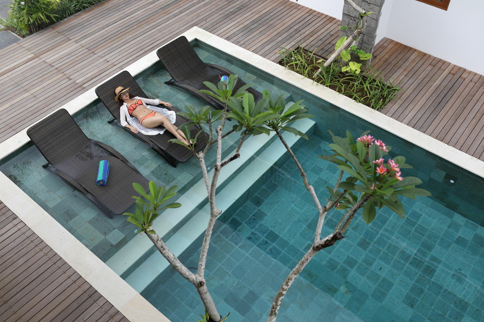 Mahana Living Denpasar  Luaran gambar